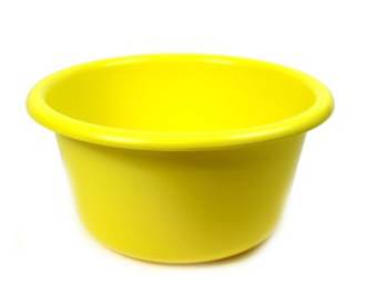 17cm diameter 1.6 litre Plastic Bowl (Astd colours)