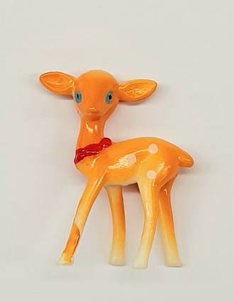 Plastic Deer with Bow 30mmx40mm