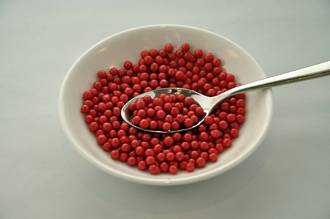 Sugar Pearls 4-5mm-Xmas Red (1kg bag)