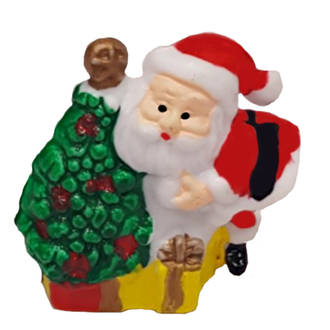 Santa with Tree-Plastic 30mm