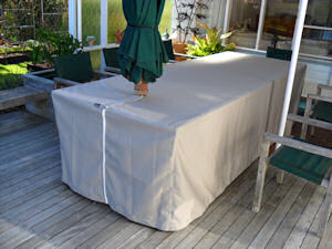 canvas outdoor table cover with slot for umbrella 3