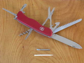 Victorinox Outrider Swiss Army Pocket Knife - 0.8513