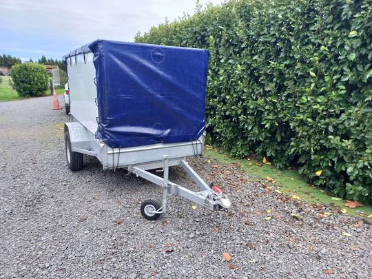 8x4 Standard Trailer with Rubbish Crate