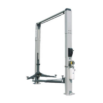 Steiner 4 Tonne 2 Post Clear Floor Hoist