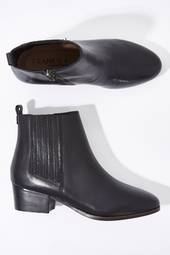 FRANKiE4 MiA Black Ankle Boot