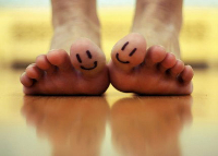 toes-smile-761