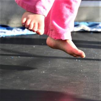 8 Benefits of trampolining for kids