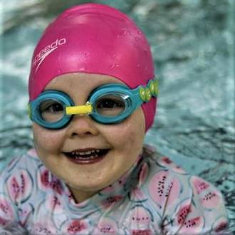 The emotional benefits of swimming for babies