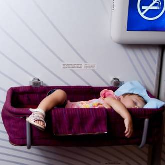 Tips on getting an infant bassinet when you fly
