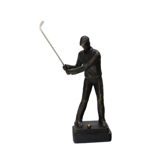 Resin Golfer Chipping