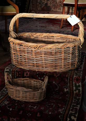 Large Antique French  Bakers Basket in Woven Willow sold
