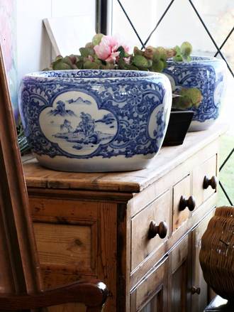  Chinese Porcelain Blue & WhitePlanters (pr)