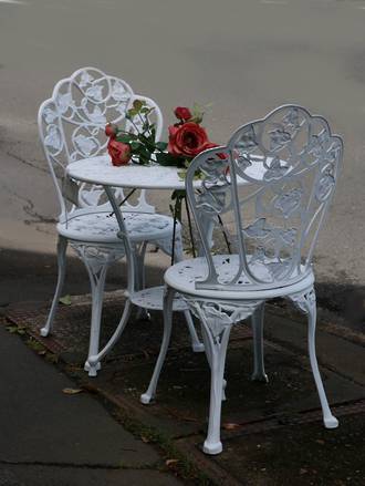 Vintage Metal Alloy Cafe Set Outdoor or Conservatory Table & Chairs